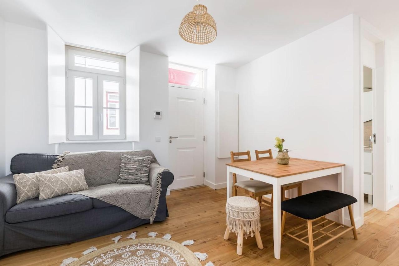 Charming Duplex With Portuguese Soul Lissabon